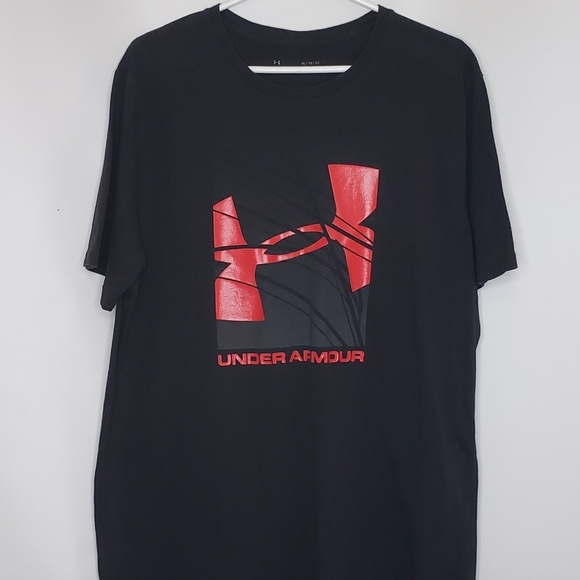 Under Armour Tee Classic Black Red Graphic Crew Neck Short Sleeve - Picture 2 of 9
